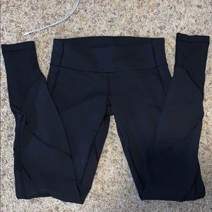 RARE Black lulu leggings size 4